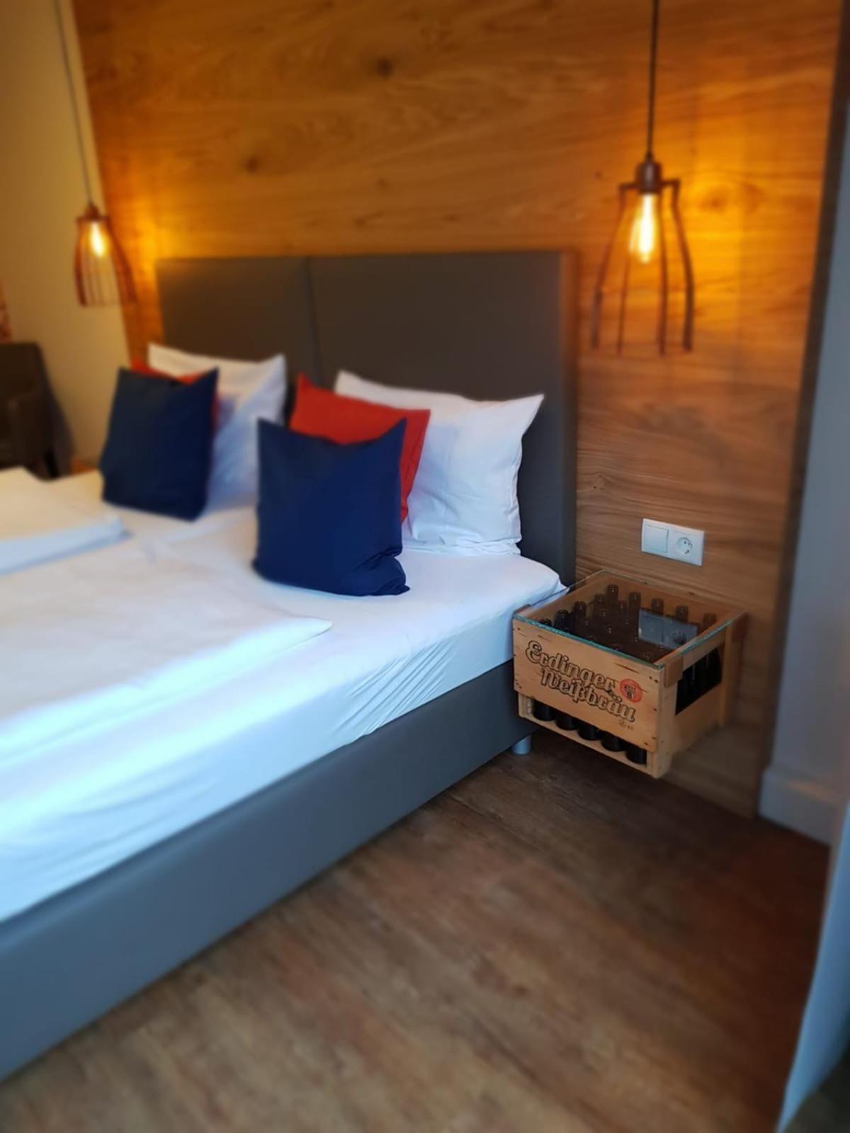 Hotel Dein Franz Bad Fussing Room photo