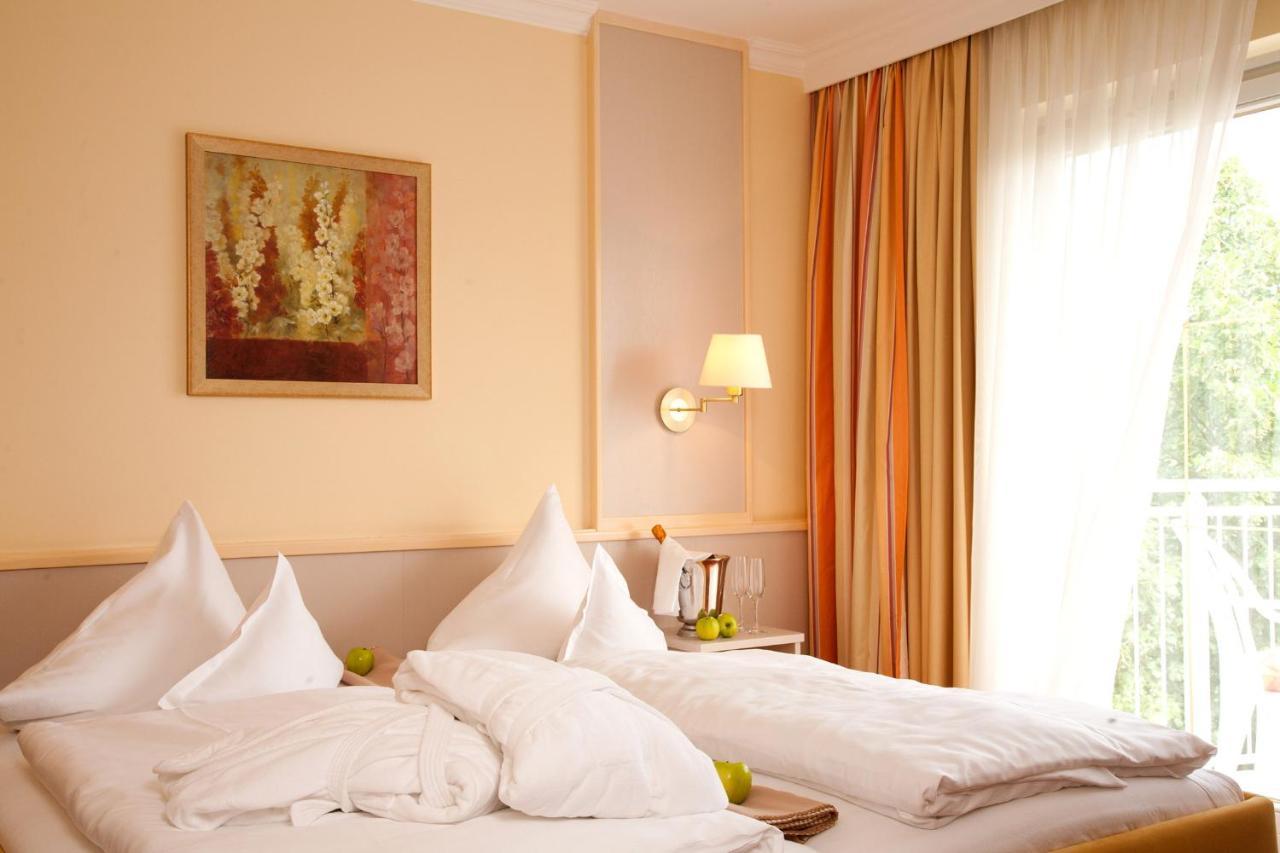 Hotel Dein Franz Bad Fussing Exterior photo